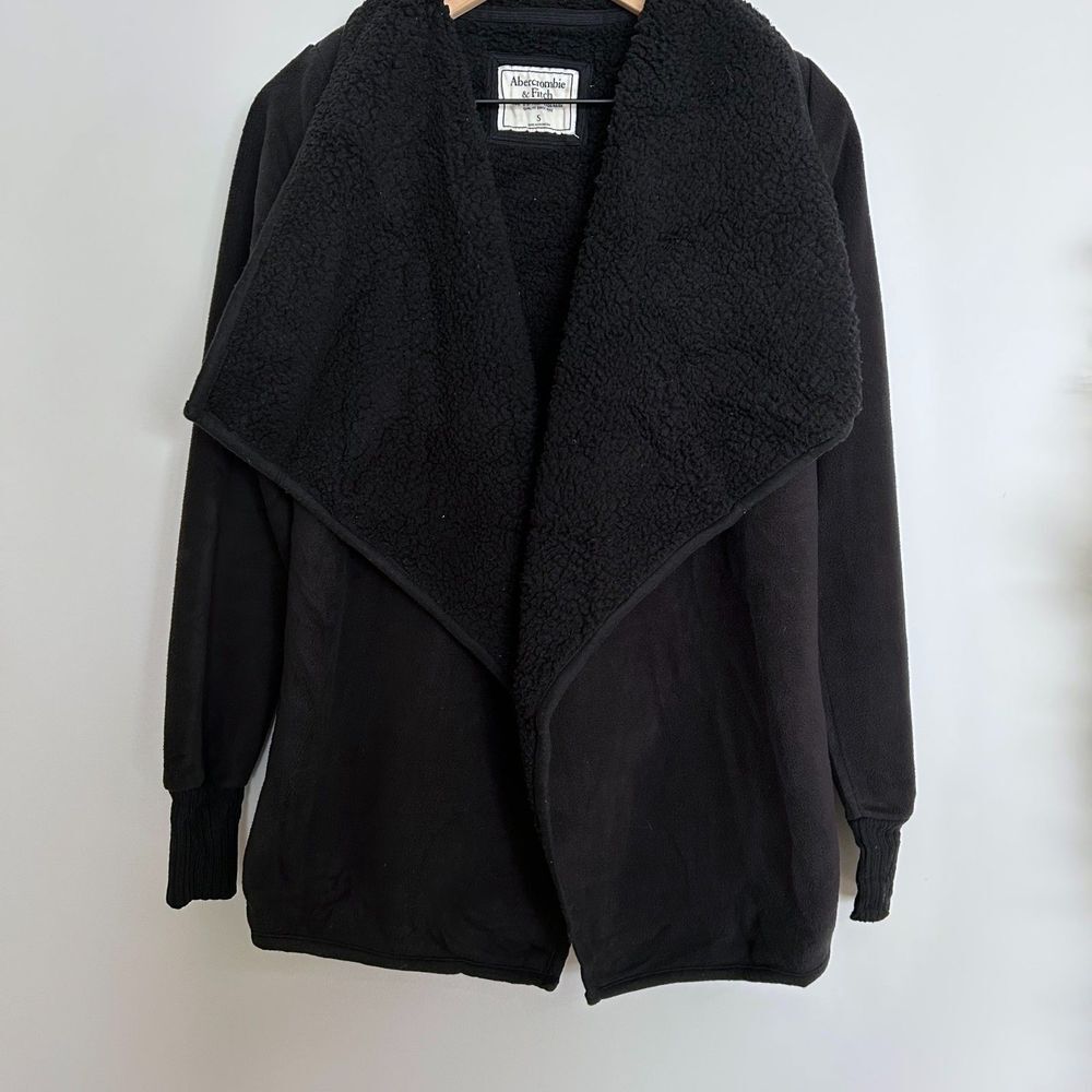 Abercrombie & Fitch Sherpa Fleece Jacket